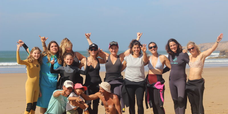 Yoga Surf Retreat Group